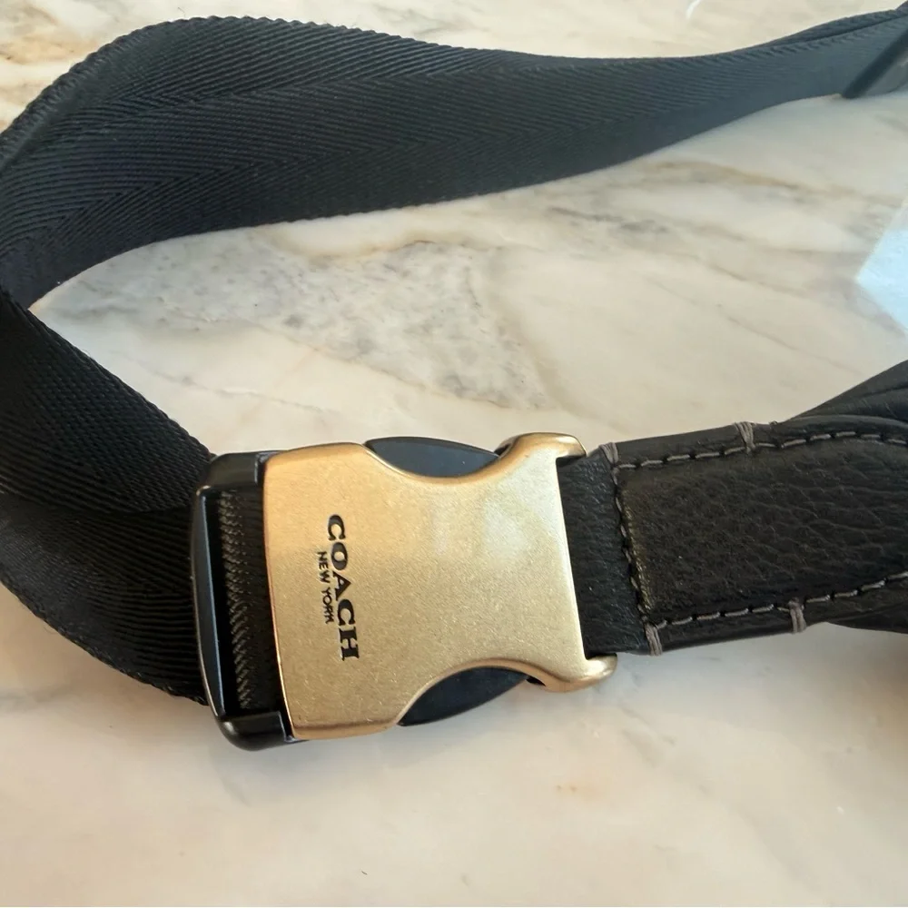 Coach Black Pebble Leather Belt Bag - Picture 4 of 7